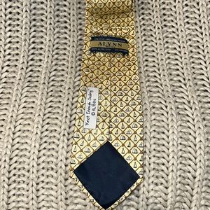 Alynn Nautical tie